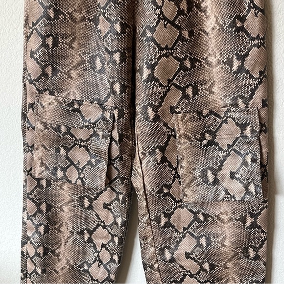 Pretty Little Thing x Little Mix snake skin cargo pants - Picture 2 of 6